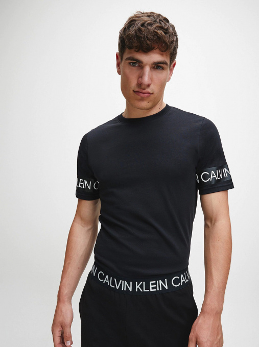 Футболки і поло Calvin Klein модель 00GMF0K186-007 Фото