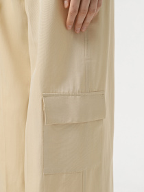 Штани Calvin Klein модель K20K208168-PCH Фото