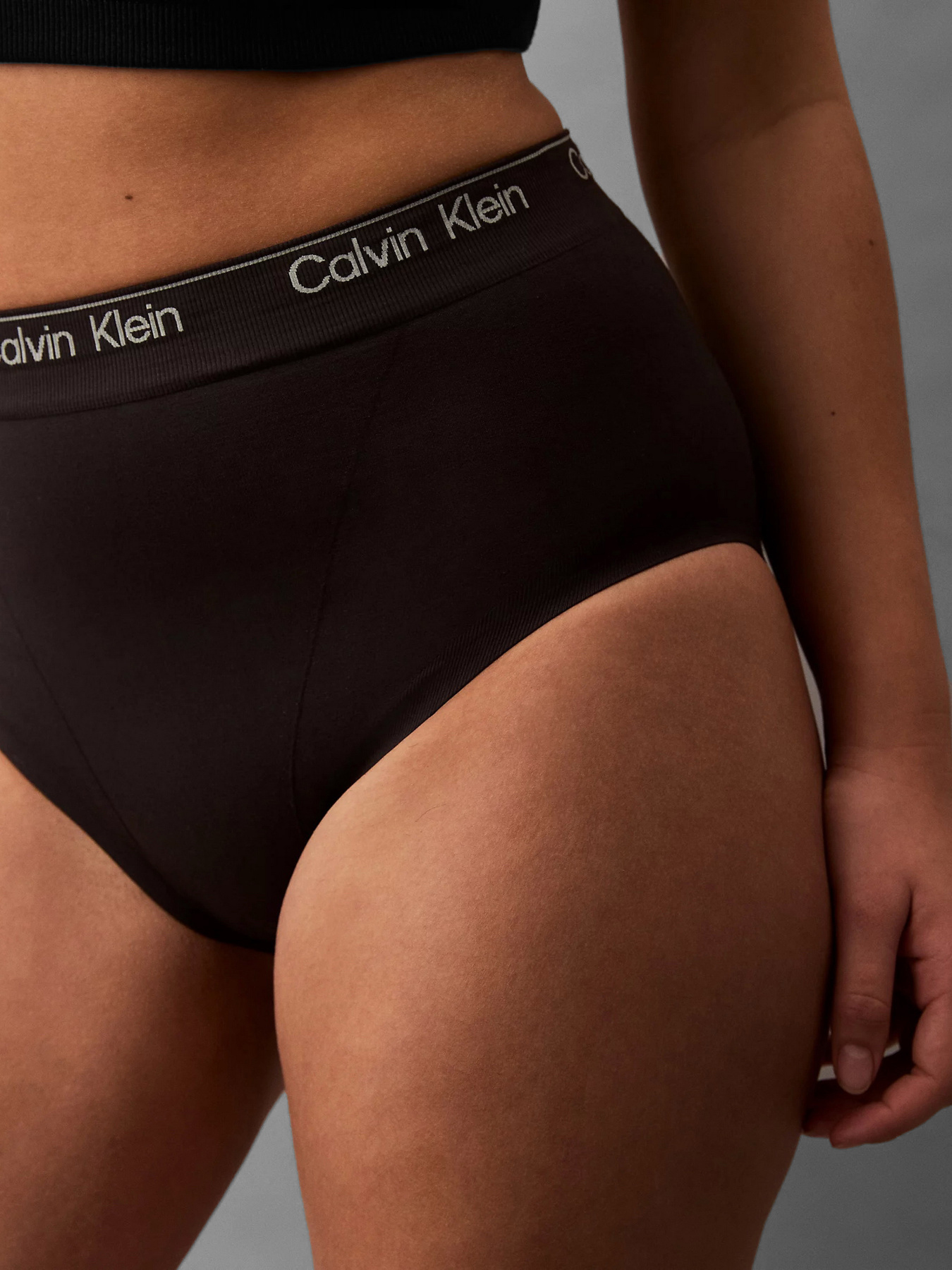 Нижнее белье Calvin Klein Underwear модель LV00QF8282-UB1 Фото