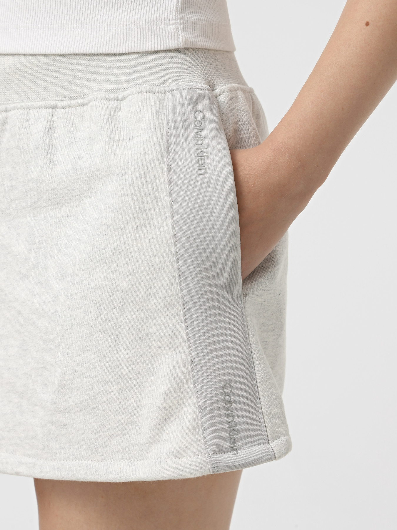 Шорти Calvin Klein модель LVGWS5S807-P74 Фото