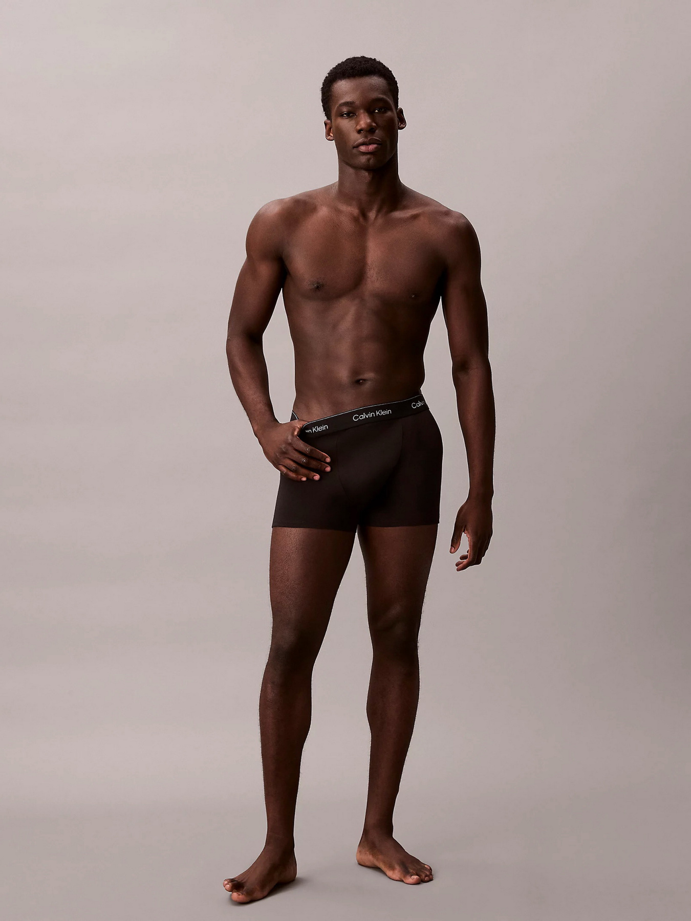 Нижнее белье Calvin Klein Underwear модель LV00NB4286-0FL Фото