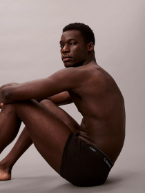 Нижнее белье Calvin Klein Underwear модель LV00NB4286-0FL Фото