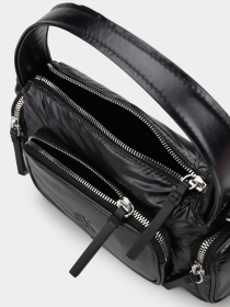 Сумки Calvin Klein POCKET SHINY NYLON SMALL BAG модель LV04F3405G-UB1 Фото