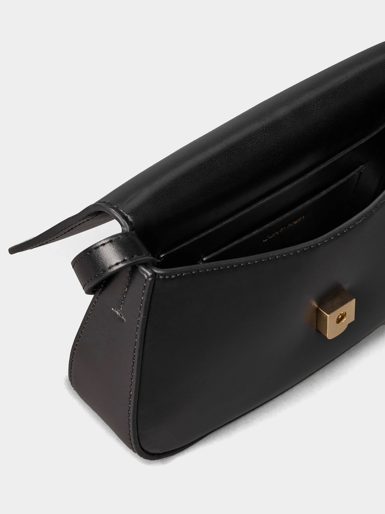 Сумки Calvin Klein CK FLAP CAMERA BAG модель LV04F3421G-UB1 Фото