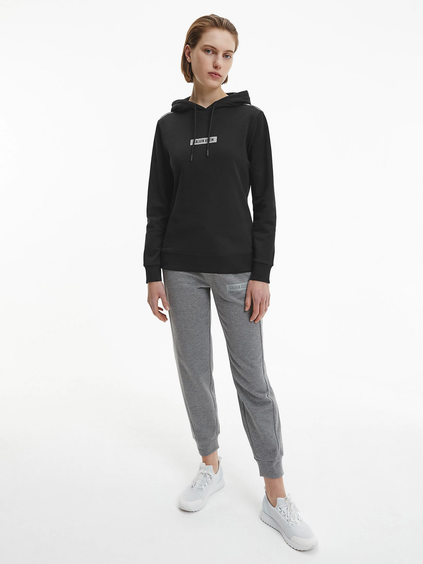 Худі та світшоти Calvin Klein модель 00GWS1W303-007 Худі та світшоти Calvin Klein модель 00GWS1W303-007 Фото