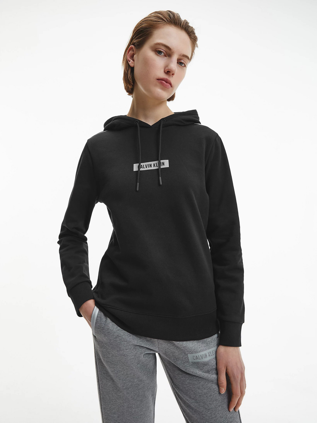 Худі та світшоти Calvin Klein модель 00GWS1W303-007 Худі та світшоти Calvin Klein модель 00GWS1W303-007 Фото