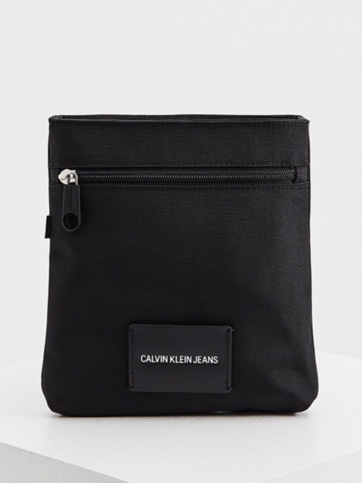 Сумки Calvin Klein модель K50K506470_BDS0 Фото
