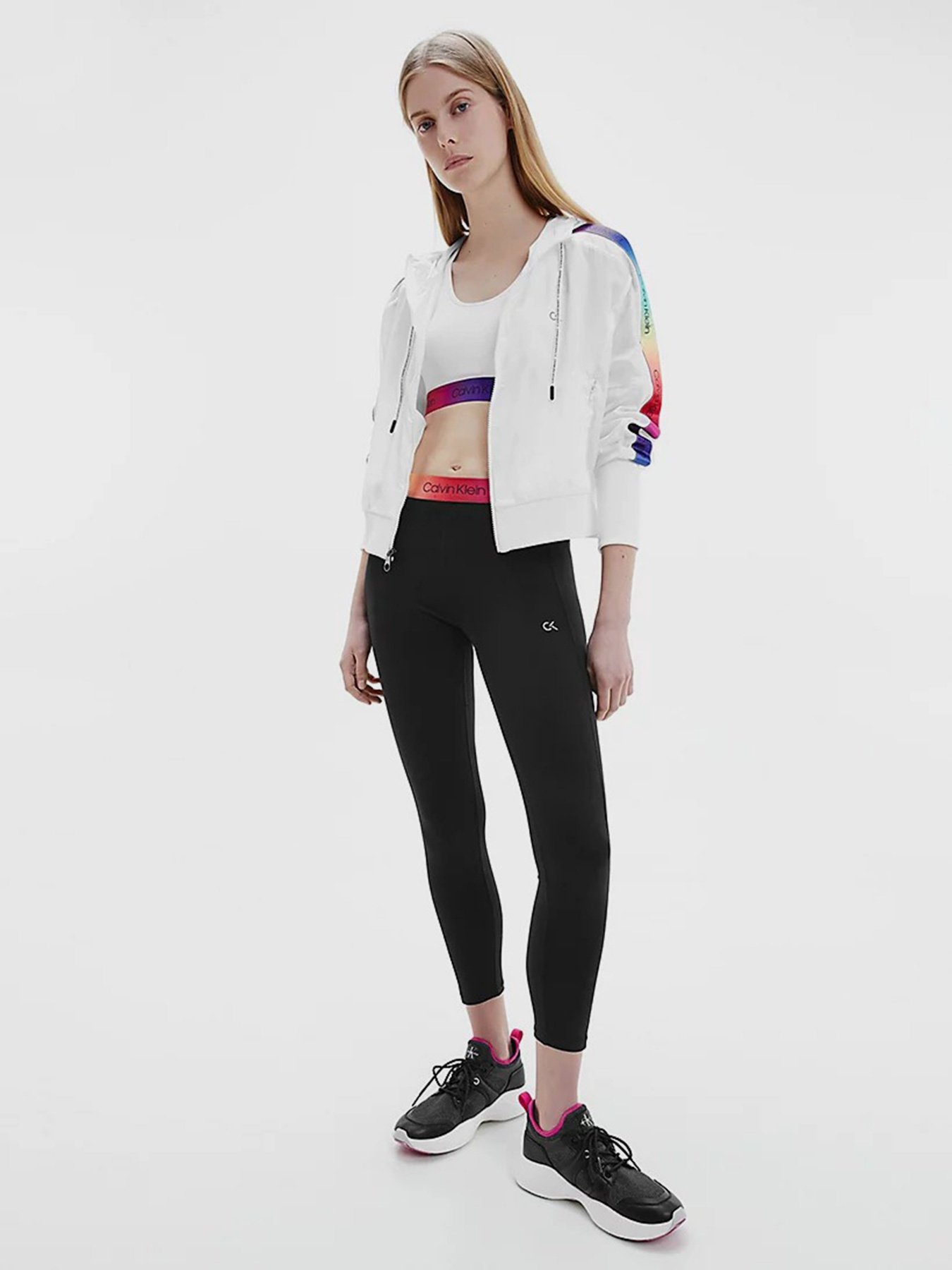 Худи и свитшоты Calvin Klein модель 00GWT1O566-100 Фото