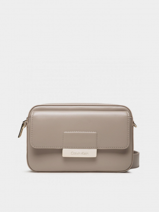 Сумки Calvin Klein модель K60K608733_PFC Фото