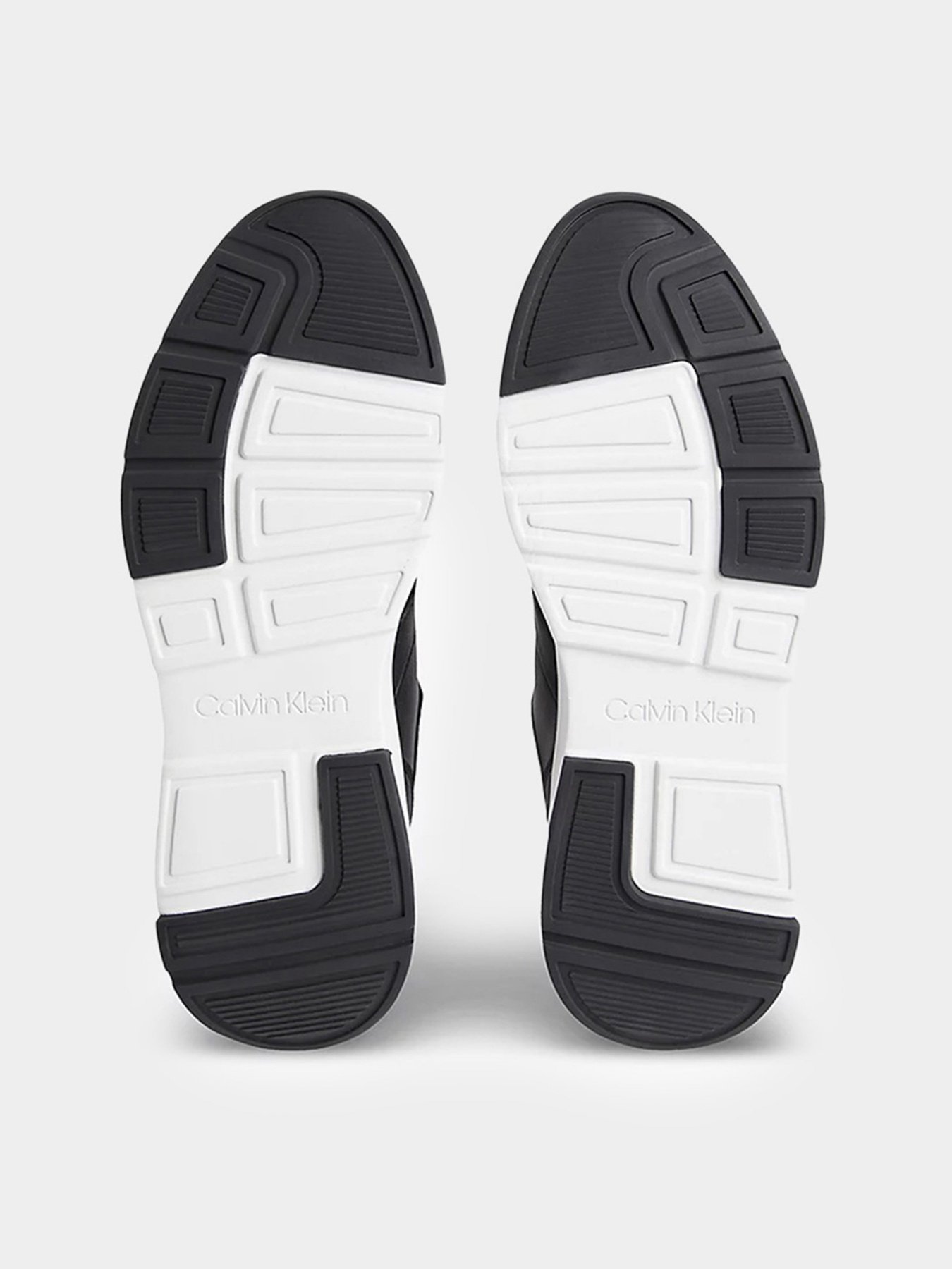 Кросівки Calvin Klein Low Top Vegan Platform Trainers модель HM0HM00488-BAX Фото