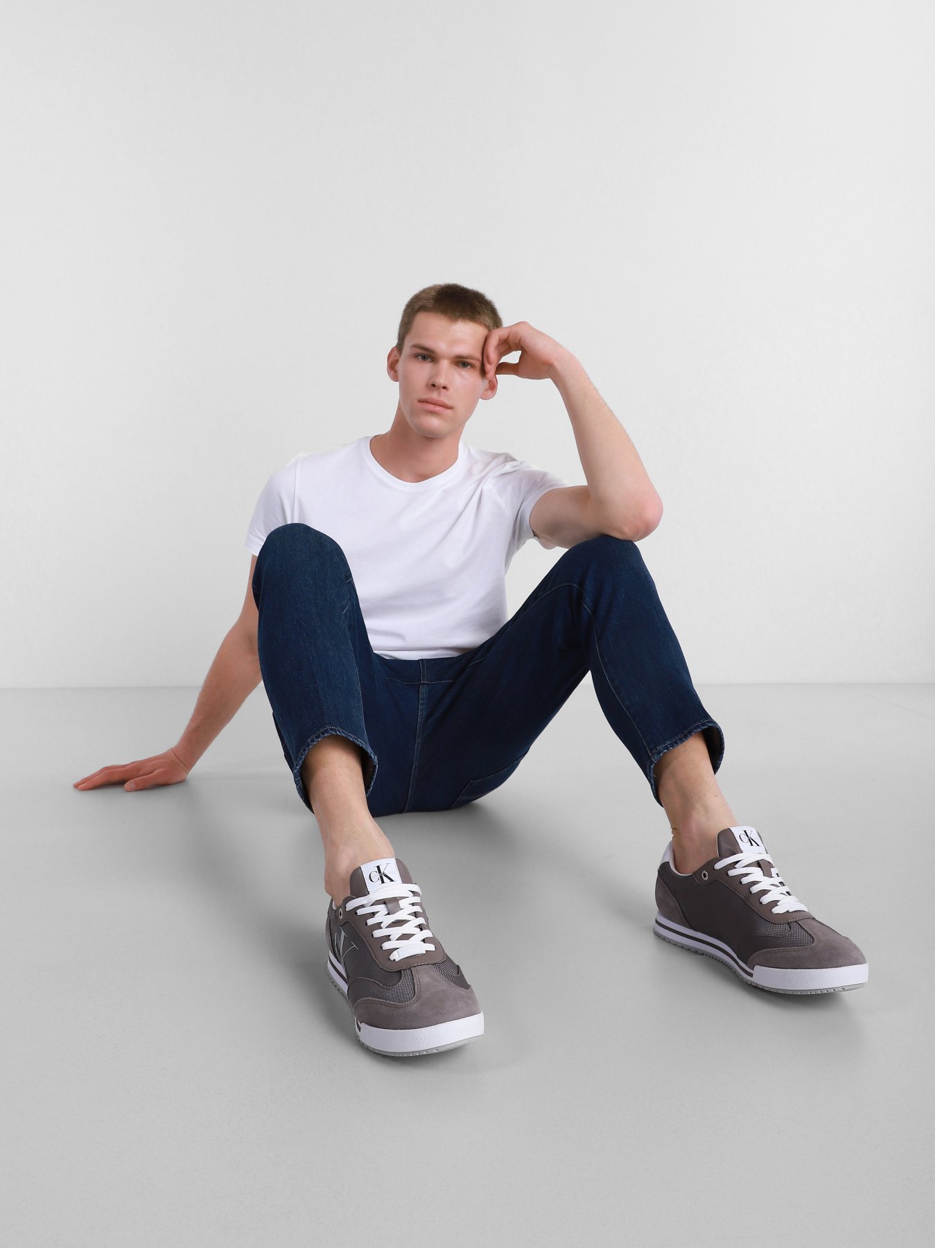 Кросівки Calvin Klein модель YM0YM00026-PBK Фото