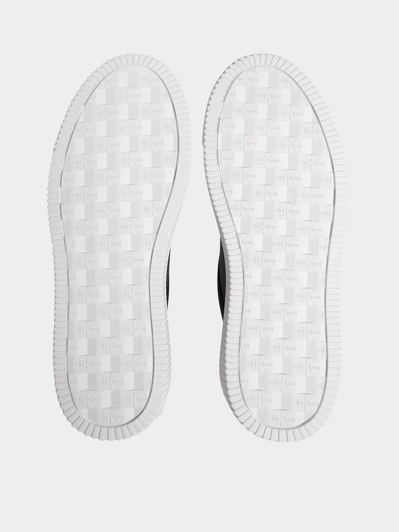 Кроссовки Calvin Klein Chunky Cupsole Laceup Low модель YM0YM00536-00T Кроссовки Calvin Klein Chunky Cupsole Laceup Low модель YM0YM00536-00T Фото