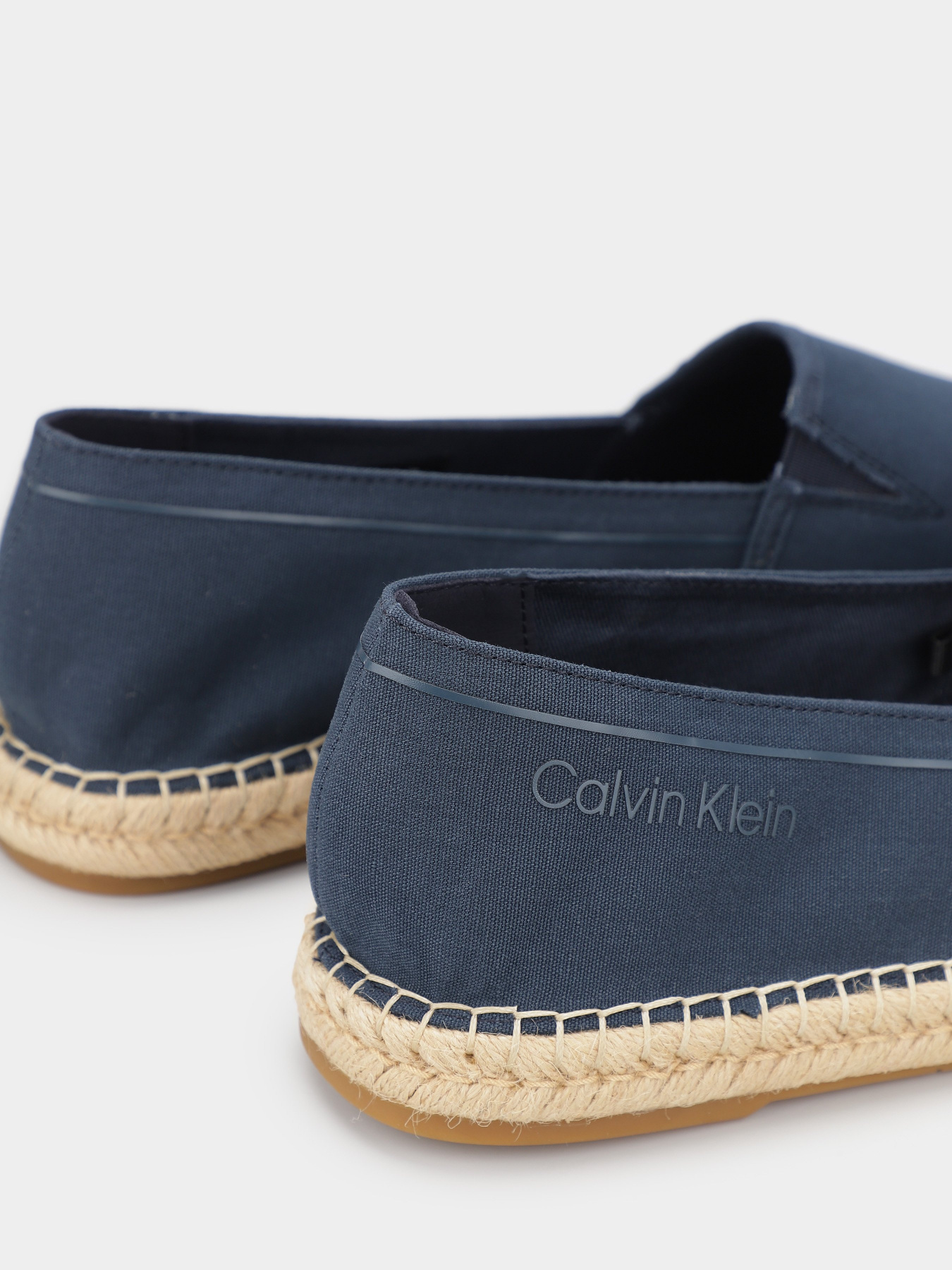 Сліпони та мокасини Calvin Klein Espadrille модель HM0HM00539-DW4 Фото