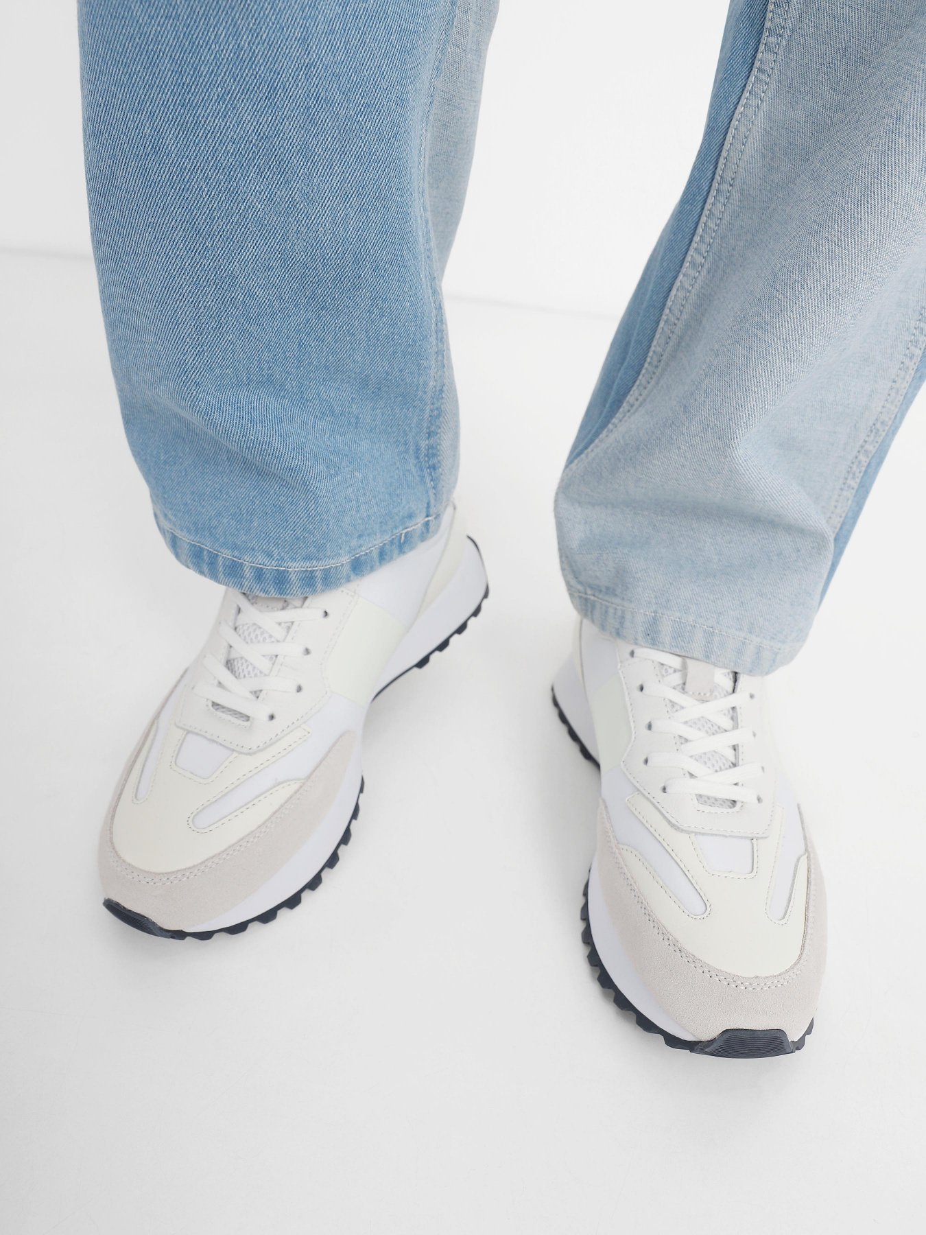 Кросівки Calvin Klein Low Top Lace Up Mix New модель HM0HM01238-YBJ Кросівки Calvin Klein Low Top Lace Up Mix New модель HM0HM01238-YBJ Фото