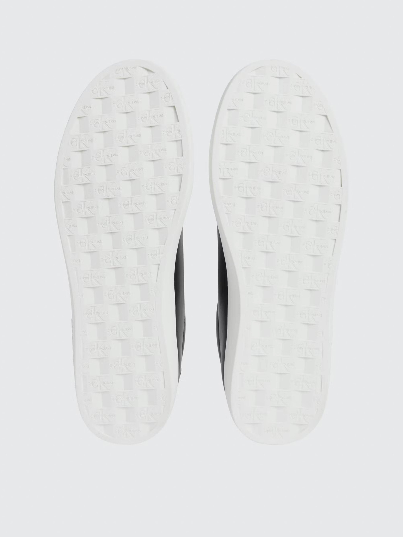 Кеды Calvin Klein Classic Cupsole Lace Up Sneaker модель YM0YM00715-0GK Фото