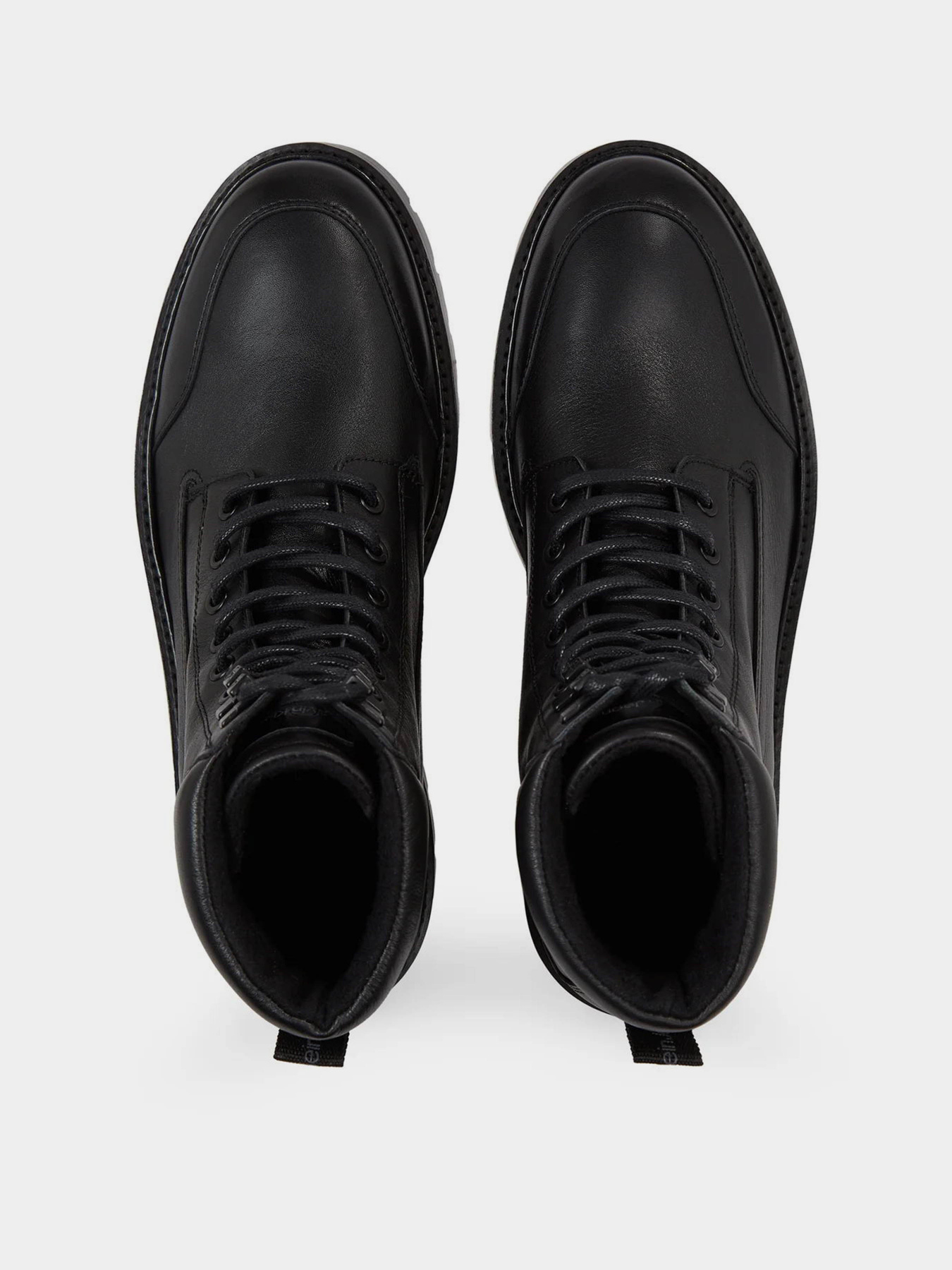 Ботинки и сапоги Calvin Klein Combat Mid Laceup Wl Lth модель YM0YM00847-0GT Ботинки и сапоги Calvin Klein Combat Mid Laceup Wl Lth модель YM0YM00847-0GT Фото