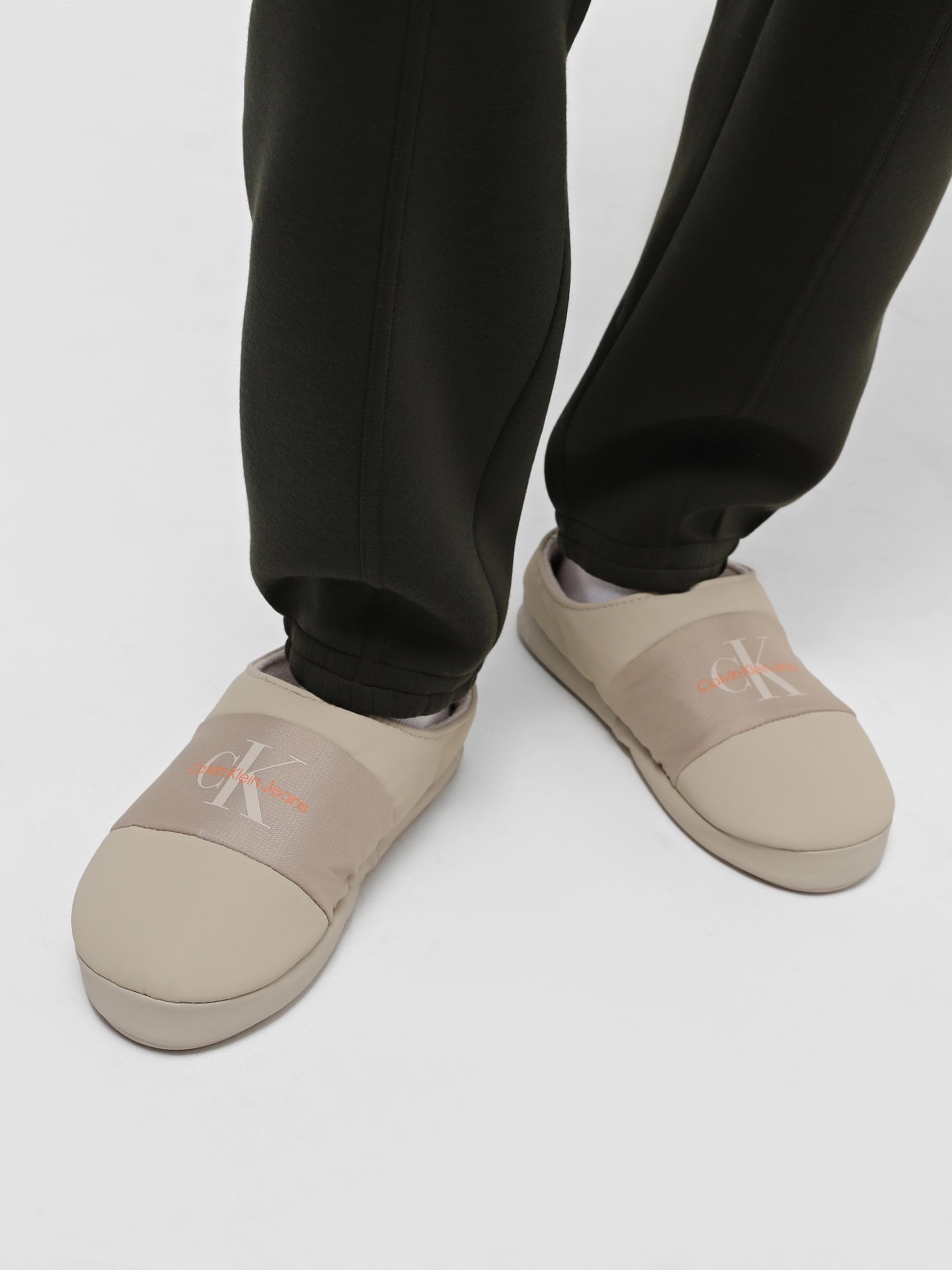 Капці Calvin Klein Home Slipper Mono модель YM0YM00840-0HE Фото