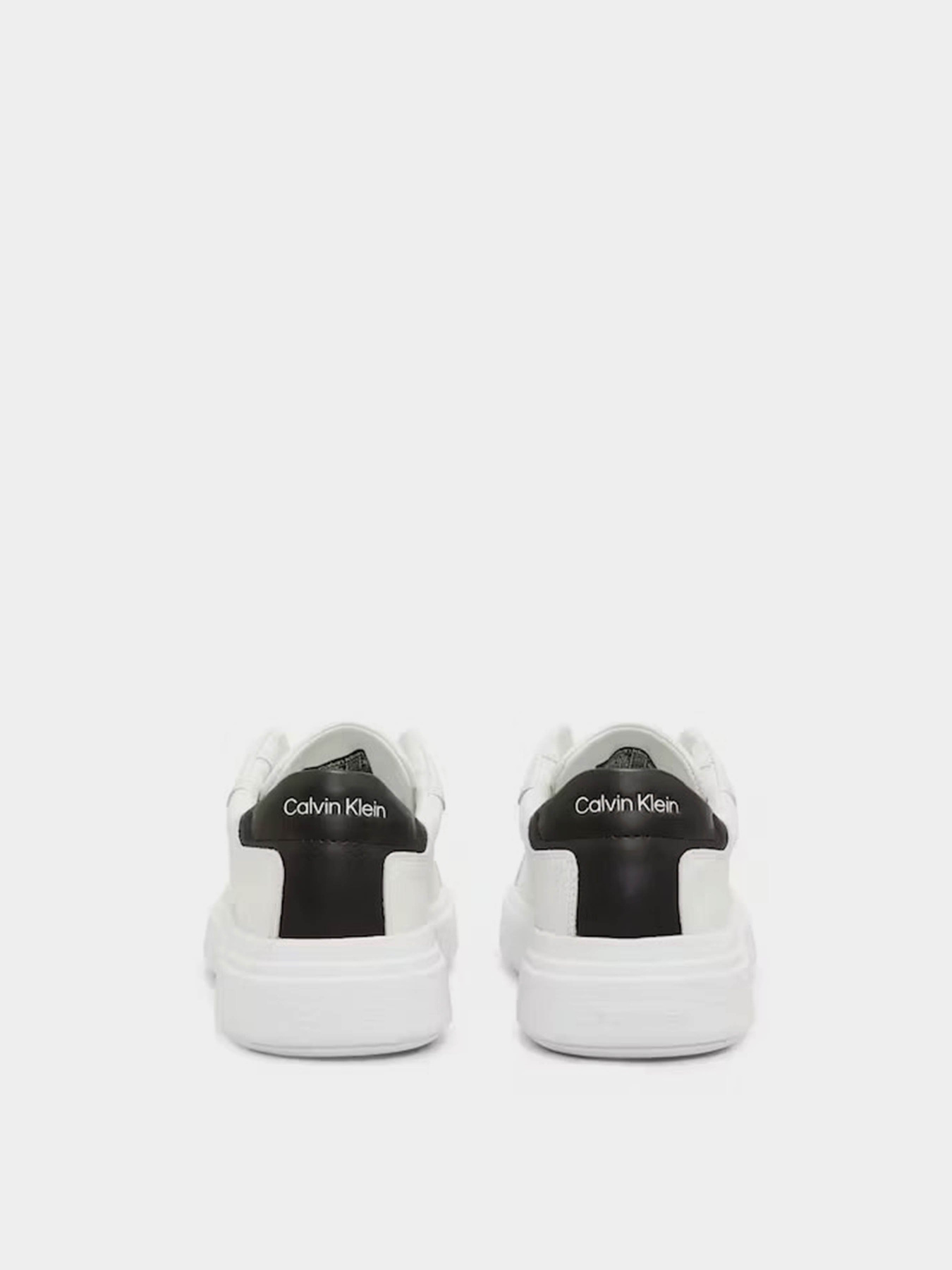 Кеди Calvin Klein Low Top Lace Up Lth модель HM0HM01016-0K9 Кеди Calvin Klein Low Top Lace Up Lth модель HM0HM01016-0K9 Фото