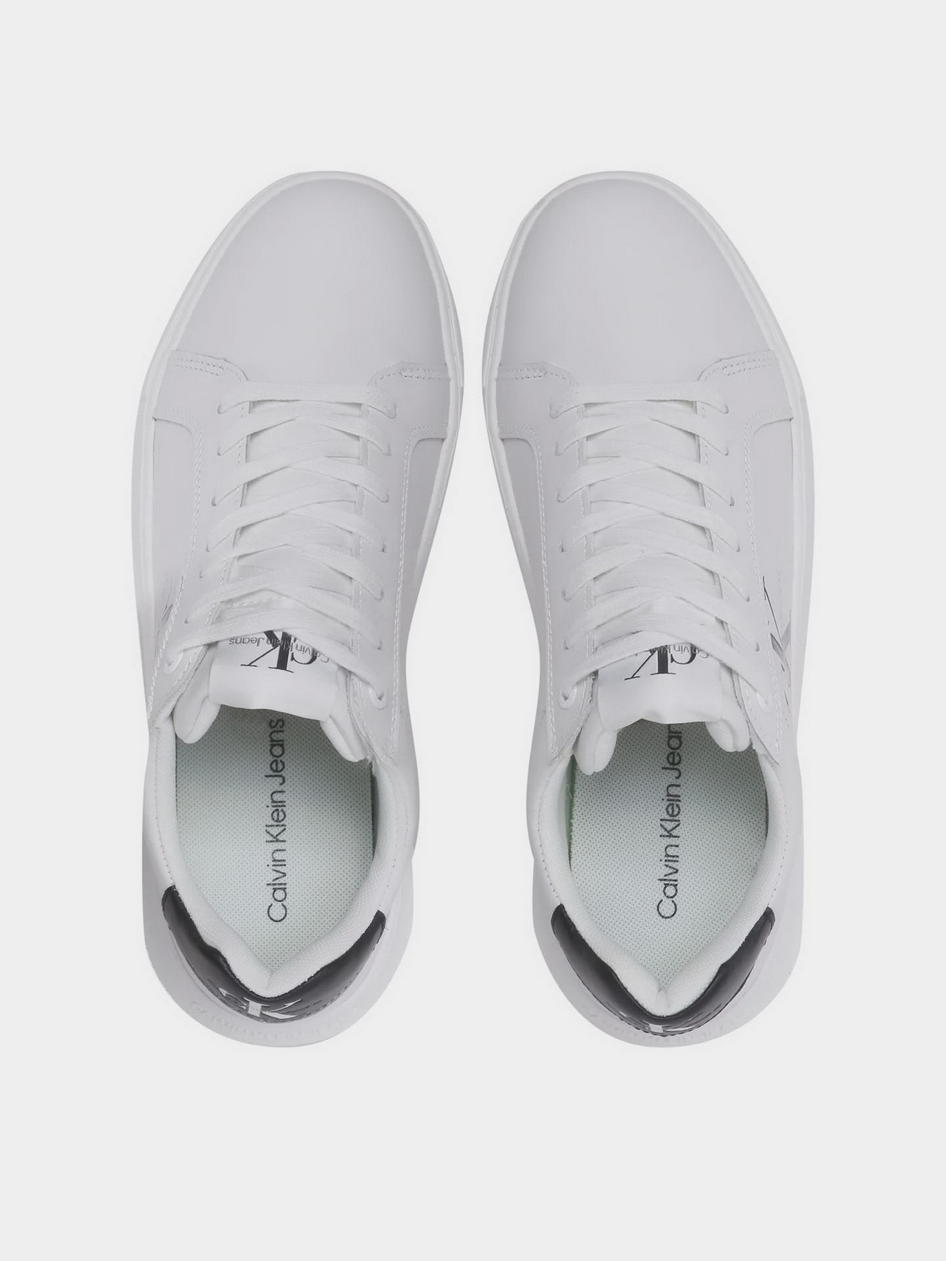 Кроссовки Calvin Klein Chunky Cupsole Monologo модель YM0YM00681-0LD Кроссовки Calvin Klein Chunky Cupsole Monologo модель YM0YM00681-0LD Фото
