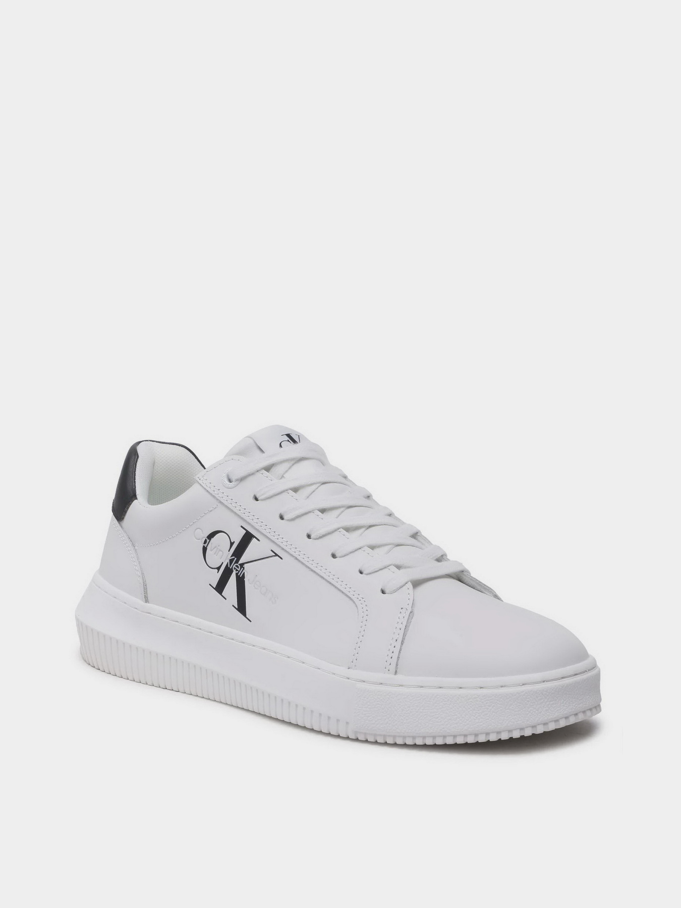 Кроссовки Calvin Klein Chunky Cupsole Monologo модель YM0YM00681-0LD Кроссовки Calvin Klein Chunky Cupsole Monologo модель YM0YM00681-0LD Фото