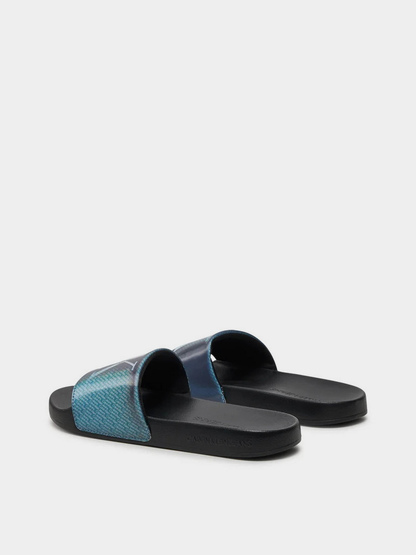 Шльопанці Calvin Klein Slide Lenticular модель YM0YM00953-0GW Фото