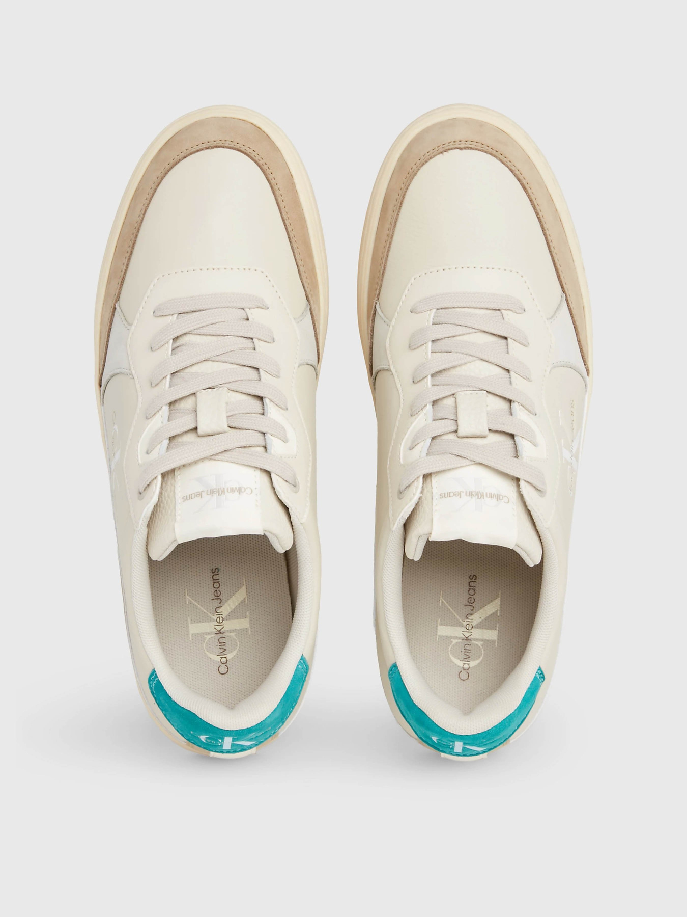 Кеди Calvin Klein Classic Cupsole Low Lth Ml модель YM0YM00885-02Y Фото