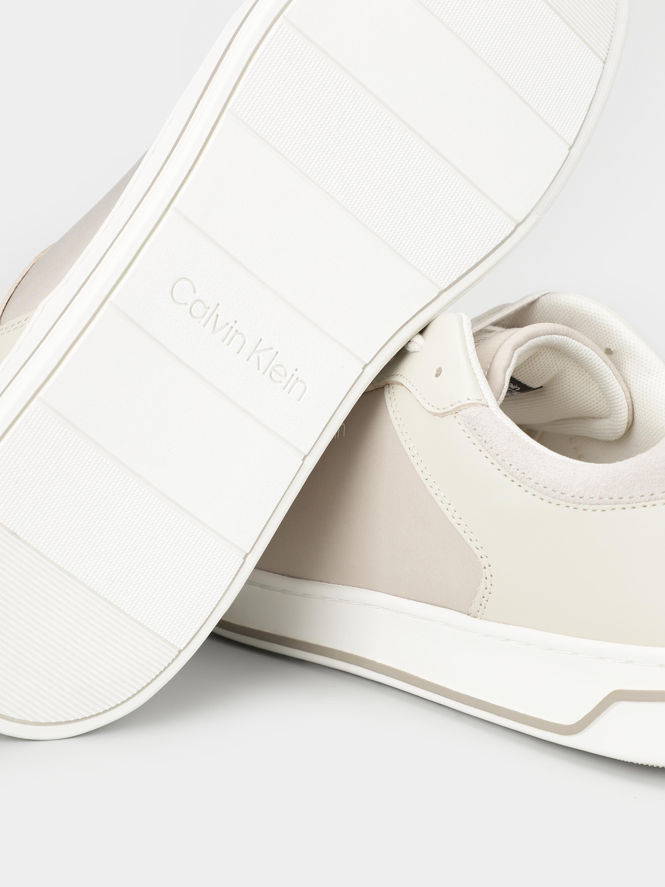 Кеди Calvin Klein Low Top Lace Up Mix модель HM0HM01395-0K7 Фото