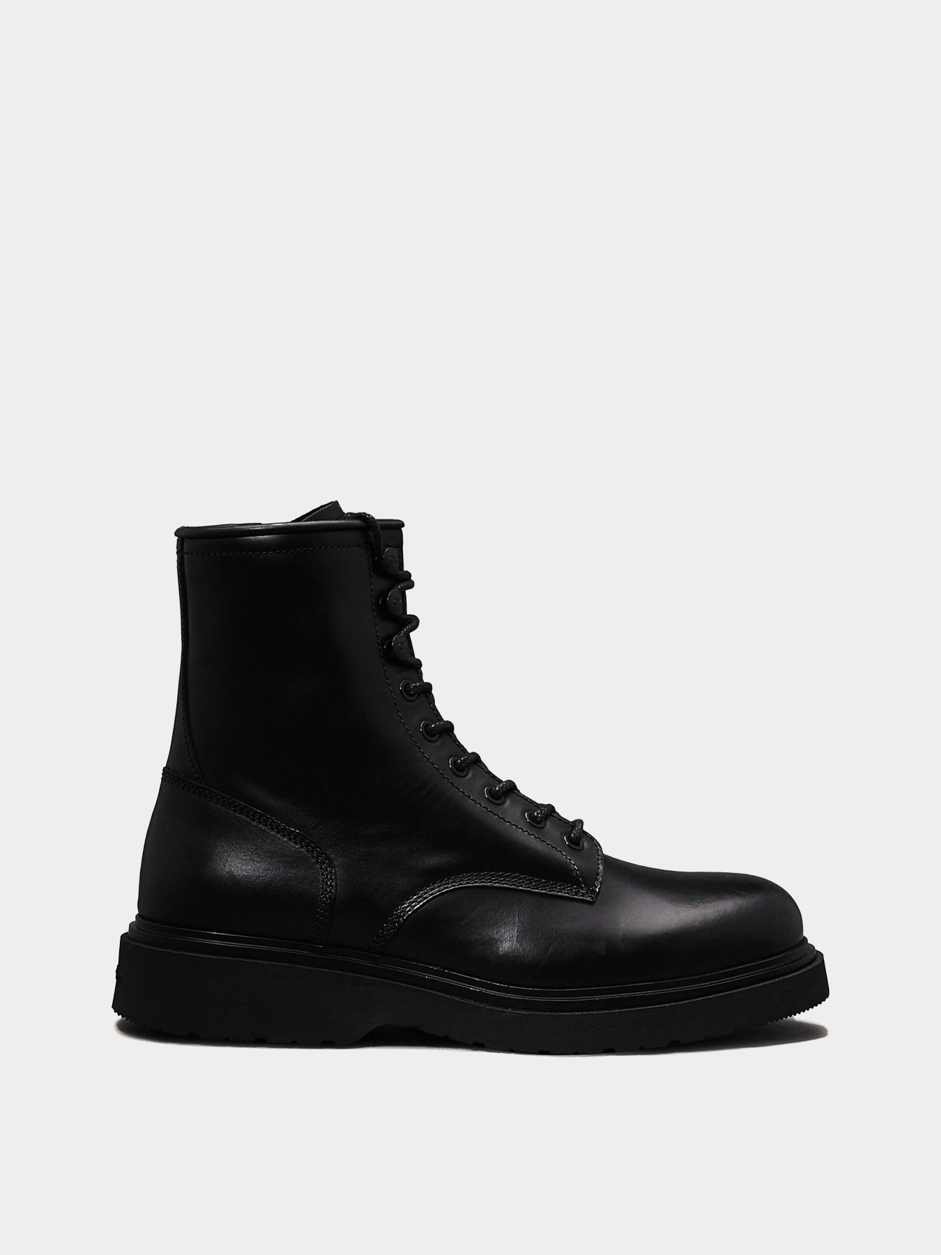 Черевики та чоботи Calvin Klein Lace Up Boot модель HM0HM01575-BEH Черевики та чоботи Calvin Klein Lace Up Boot модель HM0HM01575-BEH Фото