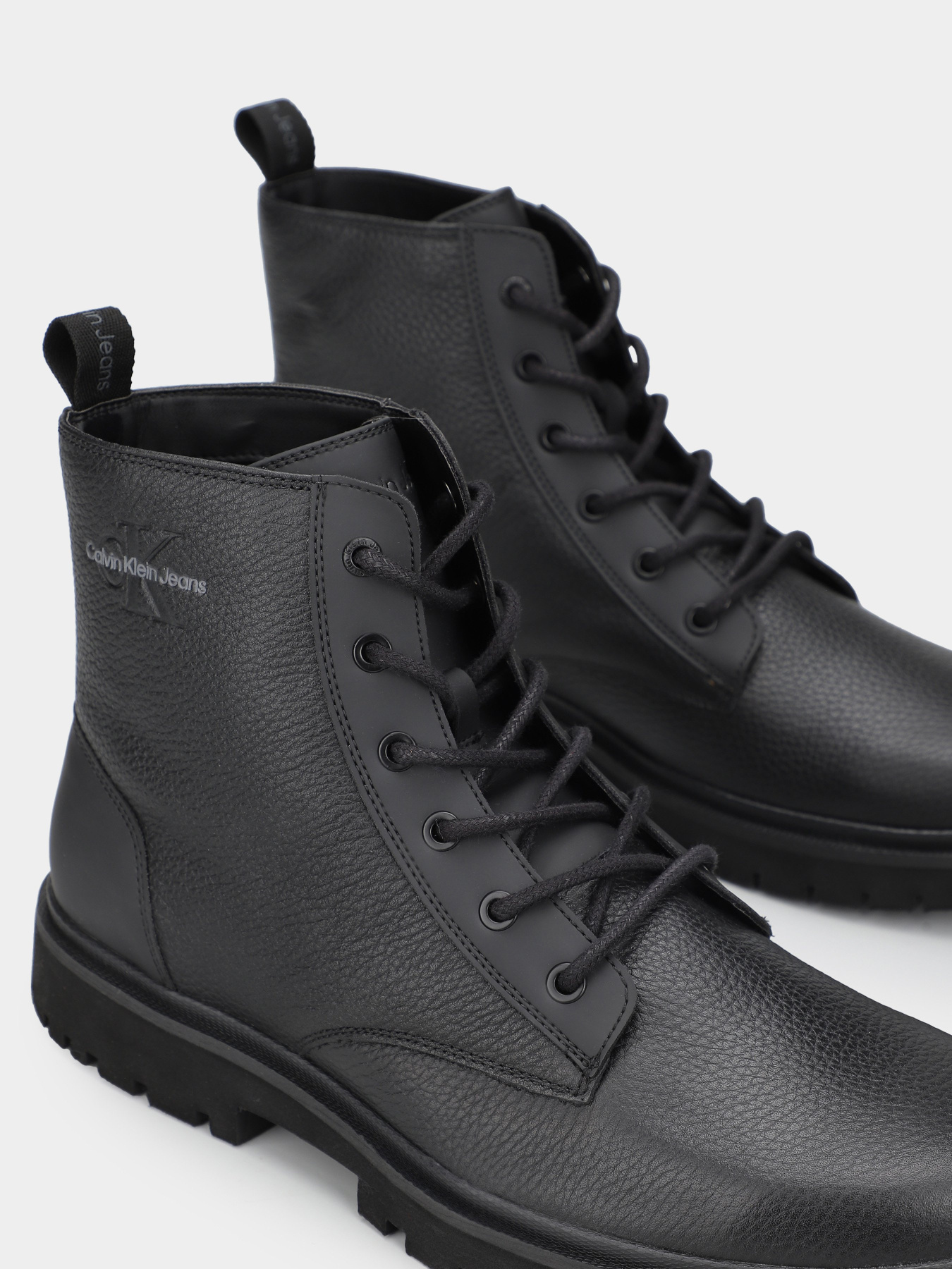 Черевики та чоботи Calvin Klein Eva Mid Laceup Boot Lth модель YM0YM00751-0GJ Черевики та чоботи Calvin Klein Eva Mid Laceup Boot Lth модель YM0YM00751-0GJ Фото