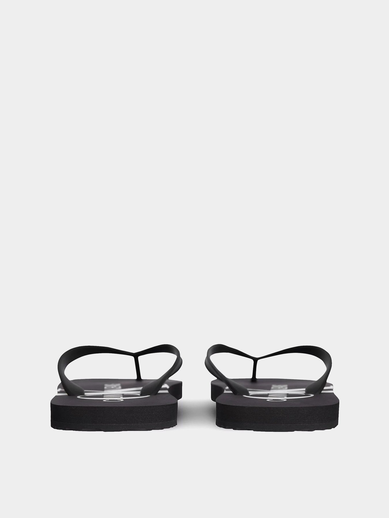Шльопанці Calvin Klein модель YM0YM00055-BDS Шльопанці Calvin Klein модель YM0YM00055-BDS Фото