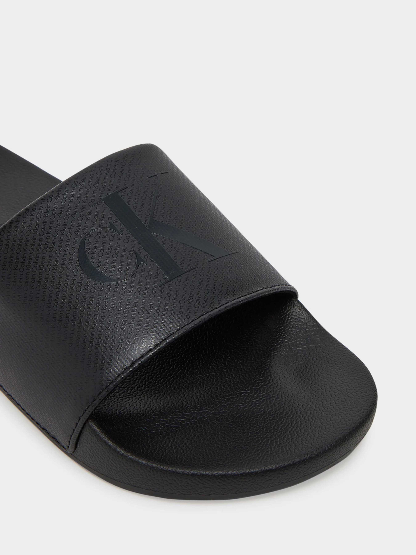 Шльопанці Calvin Klein модель YM0YM01269-0GJ Фото