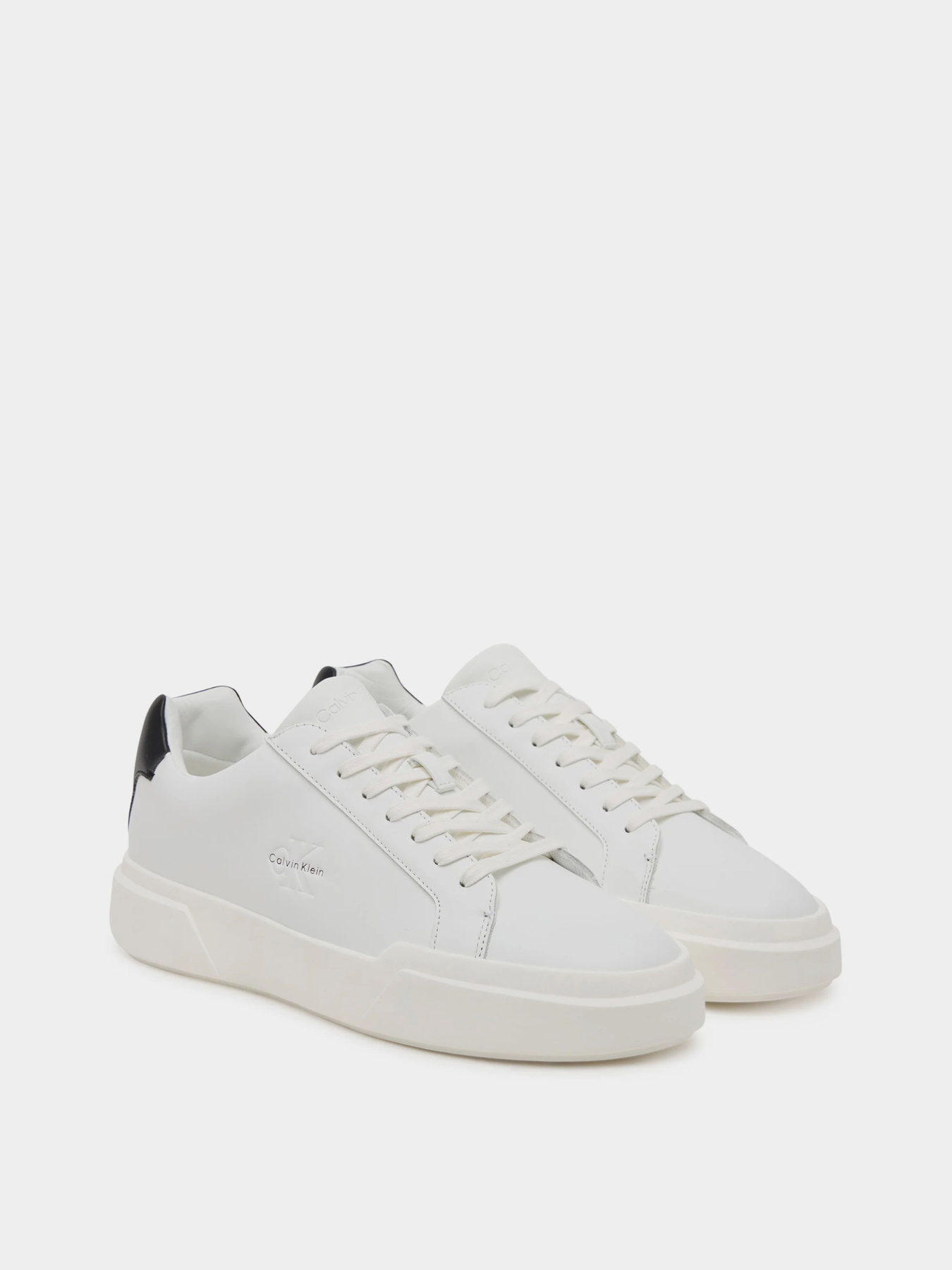 Кеди Calvin Klein CHUNKY CUPSOLE LACEUP LTH модель YM0YM01344-02Y Фото