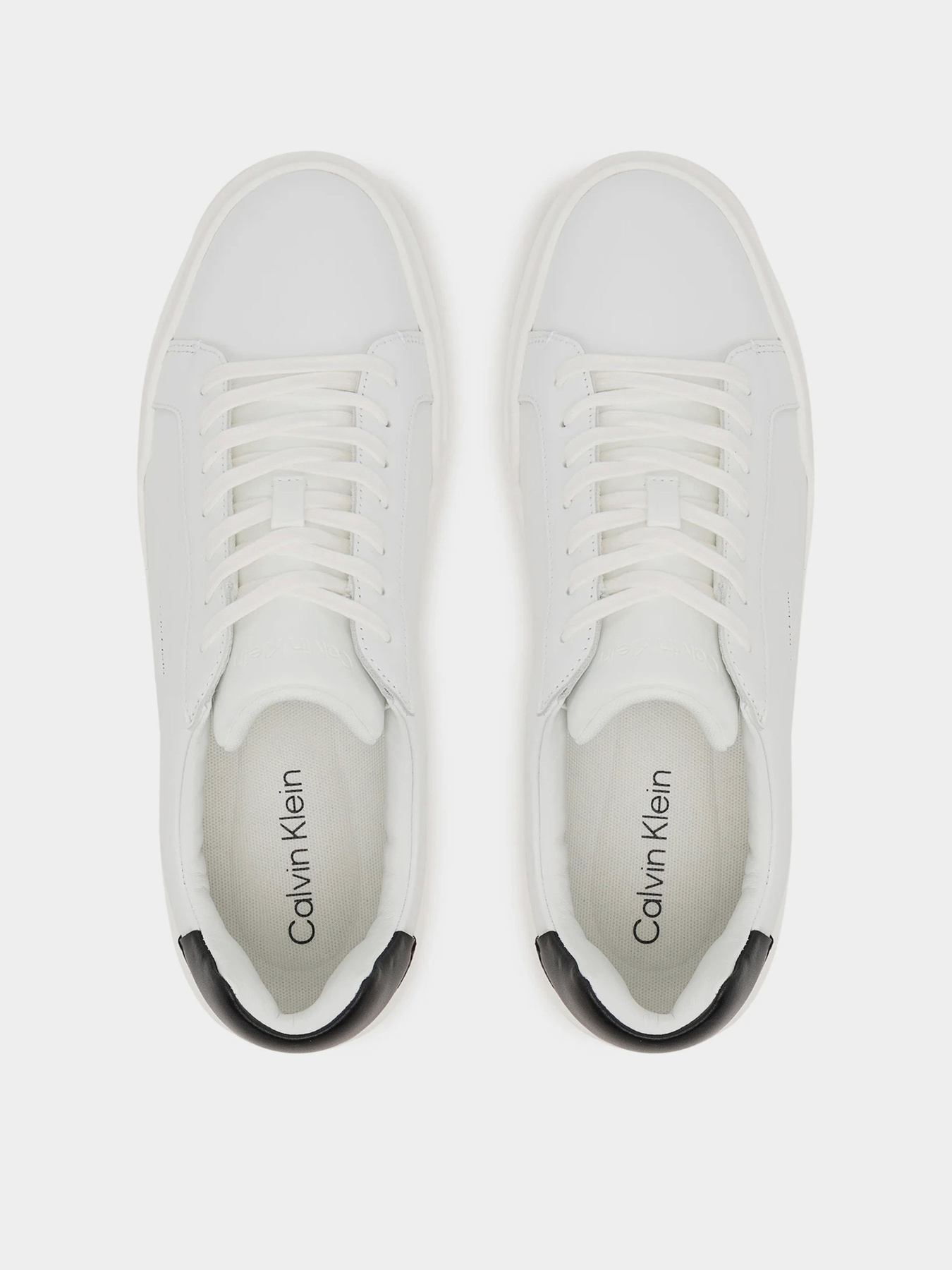 Кеди Calvin Klein CHUNKY CUPSOLE LACEUP LTH модель YM0YM01344-02Y Фото