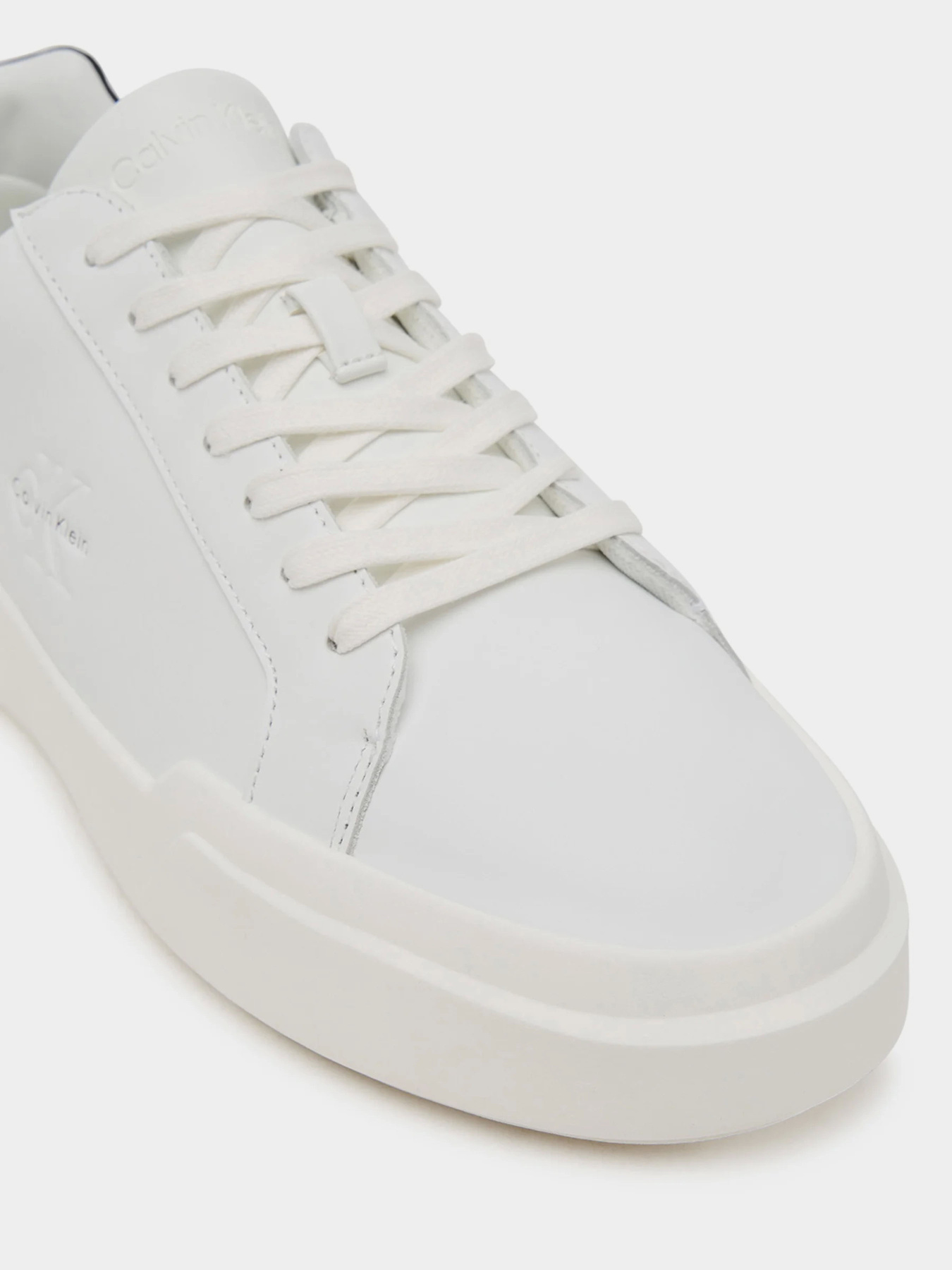 Кеди Calvin Klein CHUNKY CUPSOLE LACEUP LTH модель YM0YM01344-02Y Фото