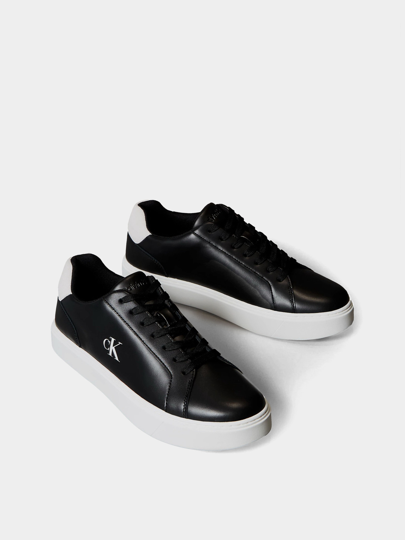 Кеды Calvin Klein CLASSIC CUPSOLE LACEUP LTH модель YM0YM01435-0GM Кеды Calvin Klein CLASSIC CUPSOLE LACEUP LTH модель YM0YM01435-0GM Фото