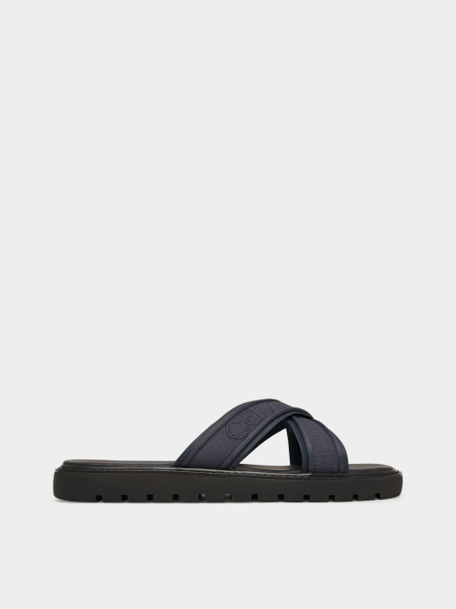 Шльопанці Calvin Klein SQ MOLDED SANDAL XCROSS WB модель HM0HM02101-0ZS Фото