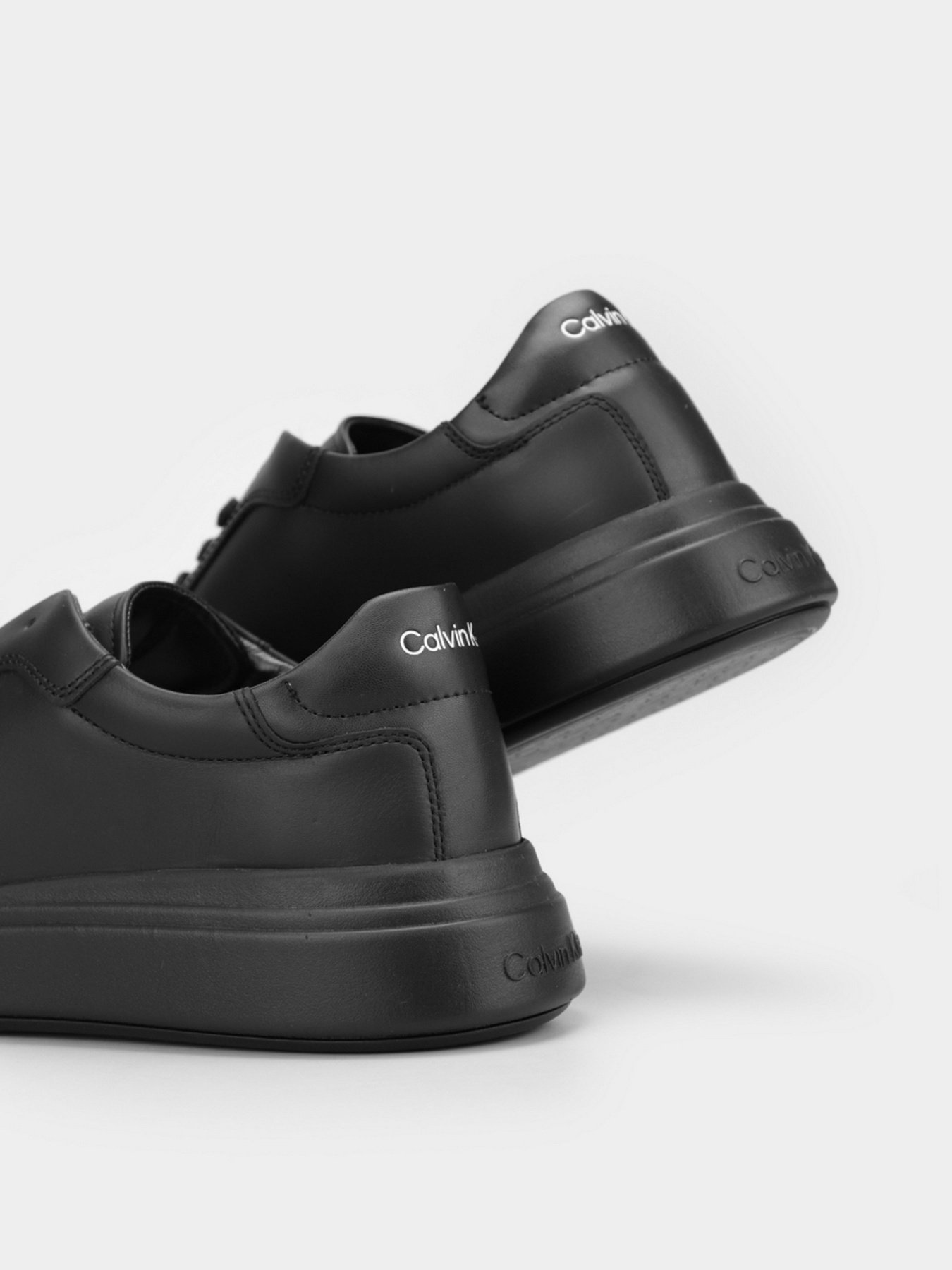Кеди Calvin Klein модель HM0HM00292-0GJ Кеди Calvin Klein модель HM0HM00292-0GJ Фото