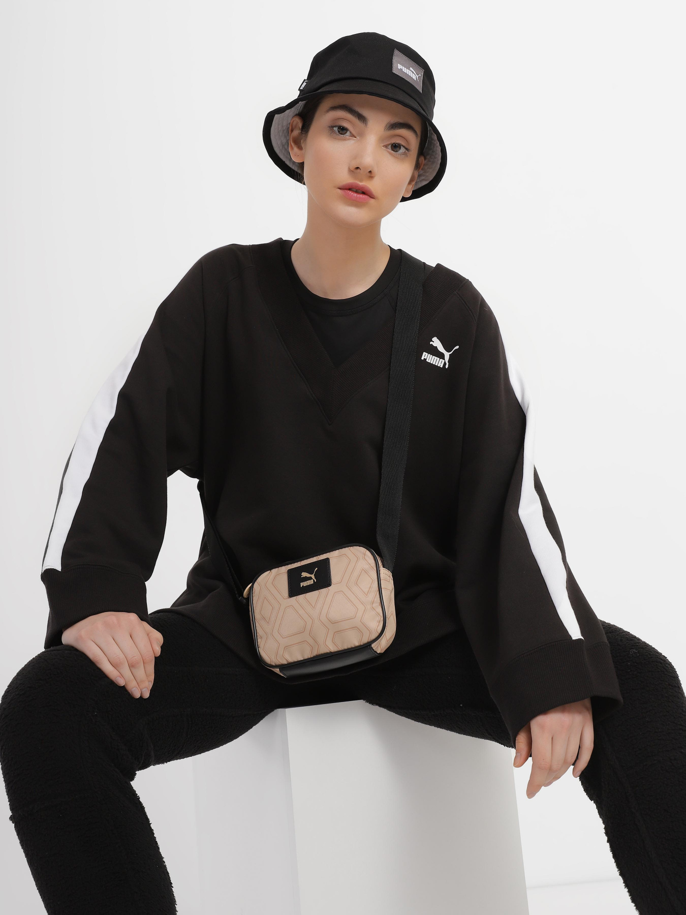 Сумки PUMA модель 07949302 Фото