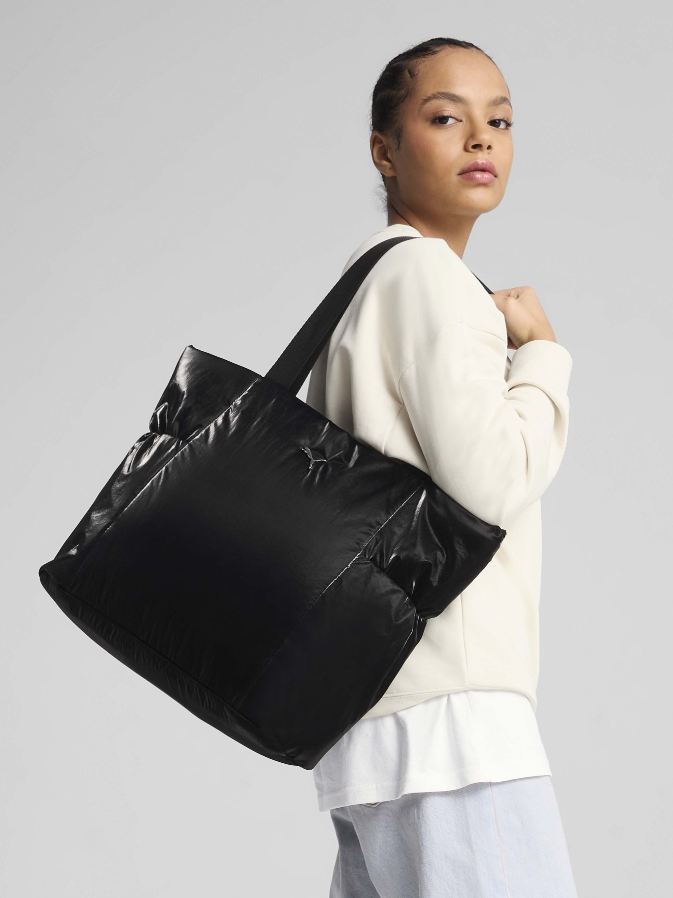 Сумки PUMA UP 19L модель 09129101 Фото