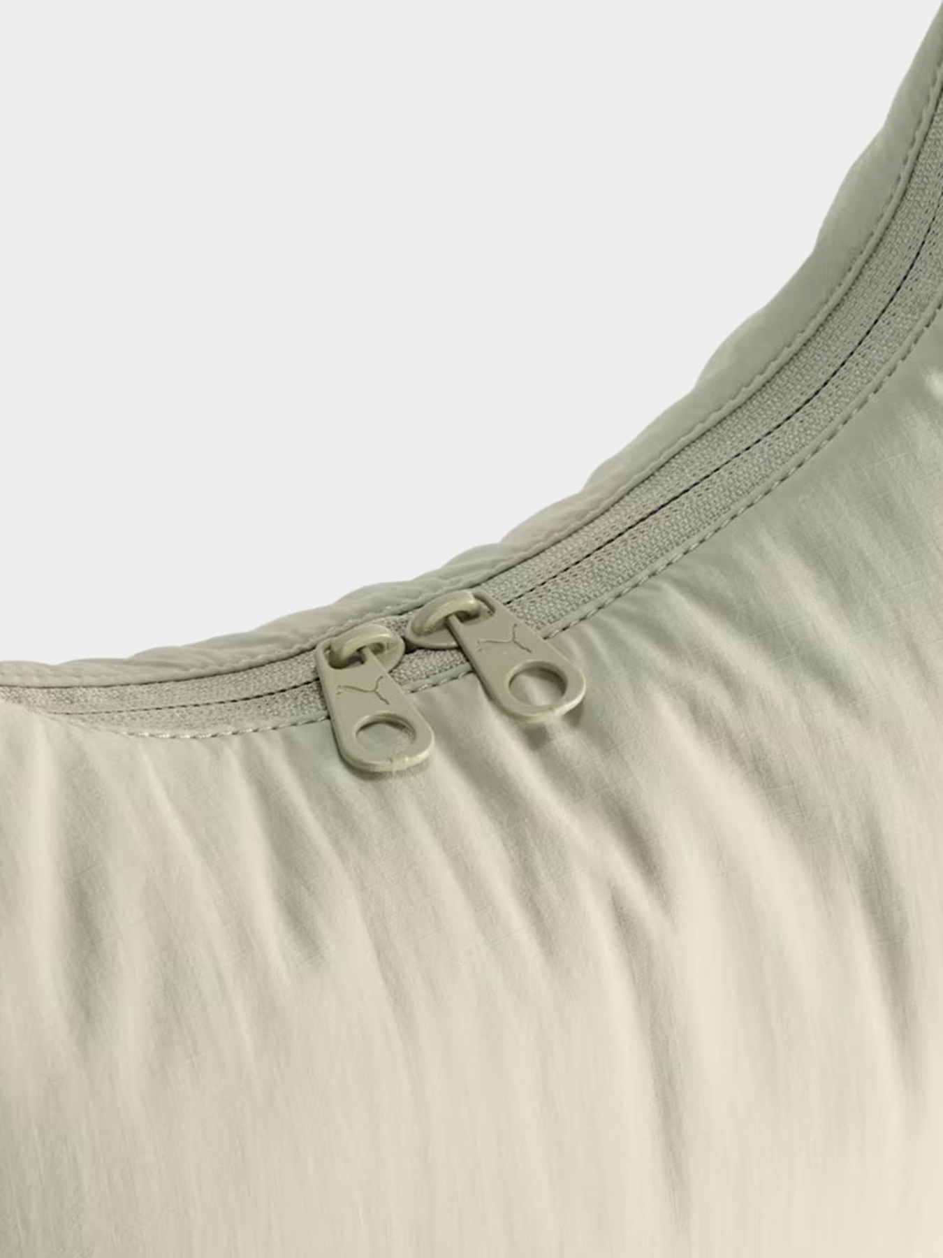 Сумки PUMA HER SLOUCHY модель 09171502 Фото