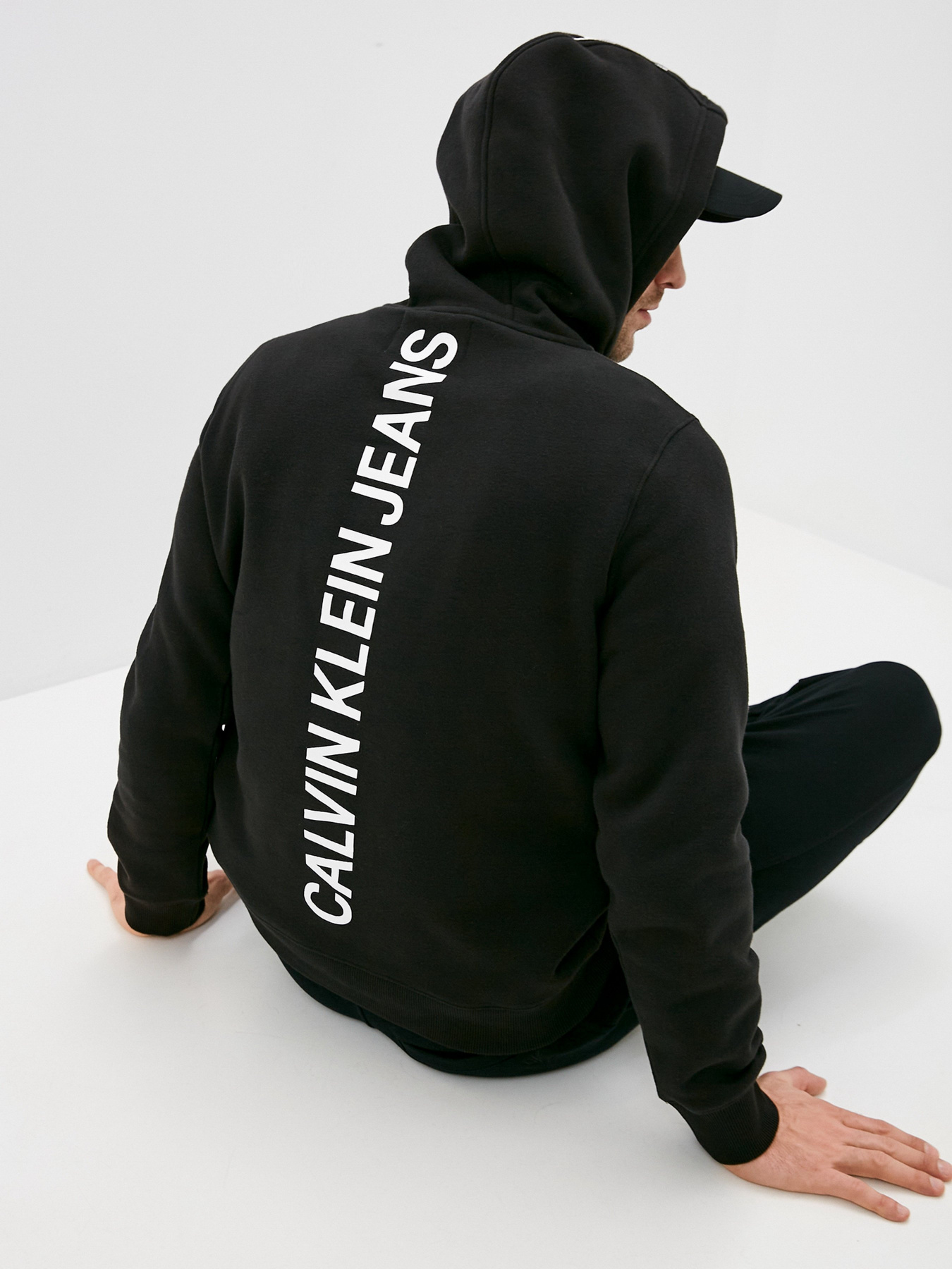 Худі та світшоти Calvin Klein Jeans модель J30J317670_BEH Худі та світшоти Calvin Klein Jeans модель J30J317670_BEH Фото