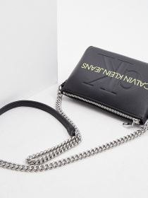 Сумки Calvin Klein Jeans модель K60K608688_BDS Фото