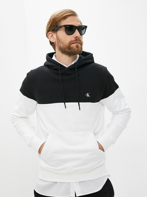 Светри та кардигани Calvin Klein Jeans Colorblock Shadow Logo модель J30J319364_BEH Фото