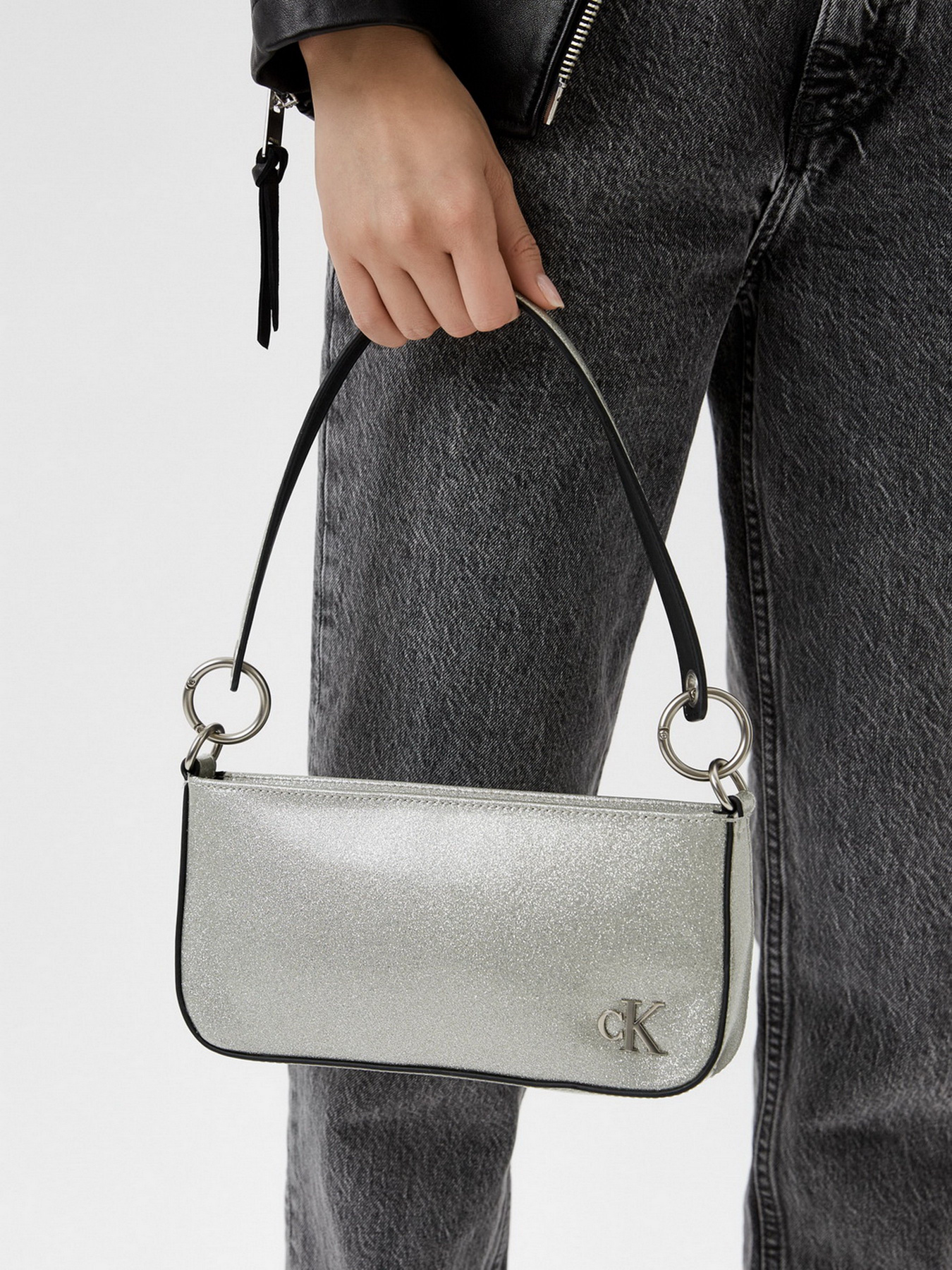 Сумки Calvin Klein Jeans модель K60K608943_01B Фото