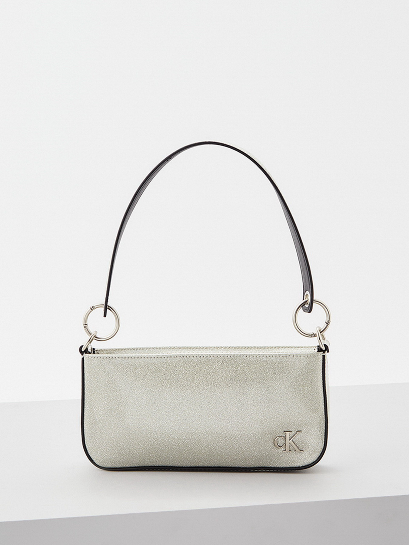 Сумки Calvin Klein Jeans модель K60K608943_01B Фото