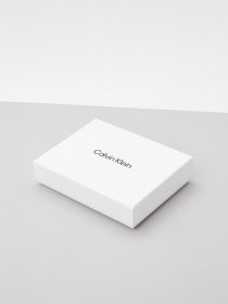 Гаманці Calvin Klein Jeans модель K50K508001_BAX Фото