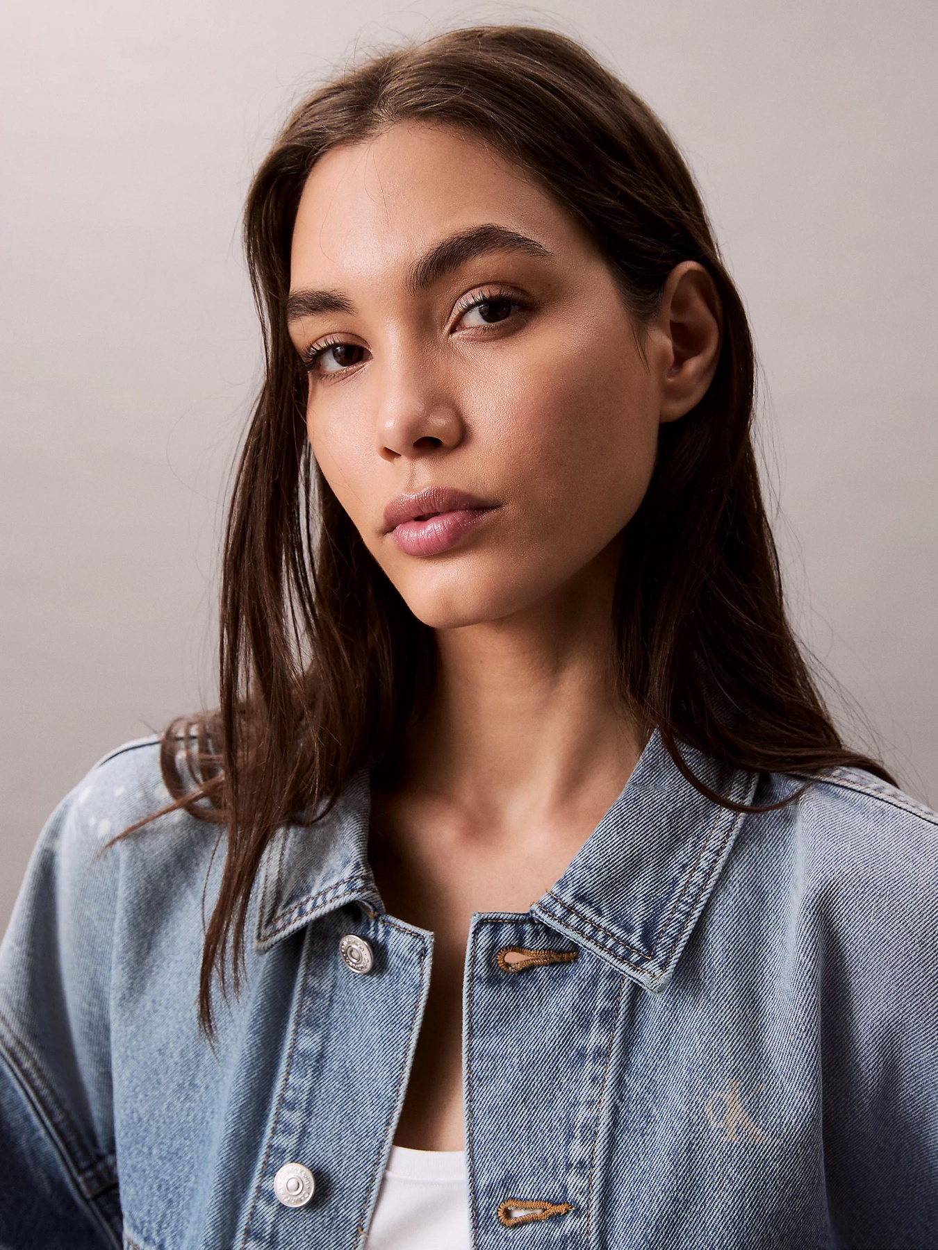 Куртки и дубленки Calvin Klein Jeans модель LV047C730G-X0N Фото