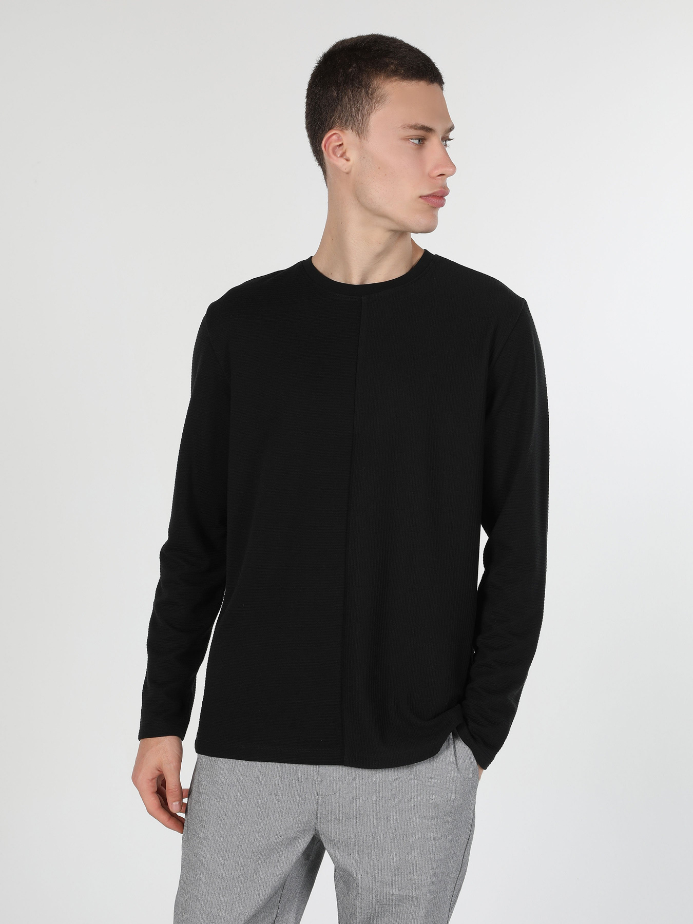 Худі та світшоти Colin’s модель CL1060211BLK Худі та світшоти Colin’s модель CL1060211BLK Фото