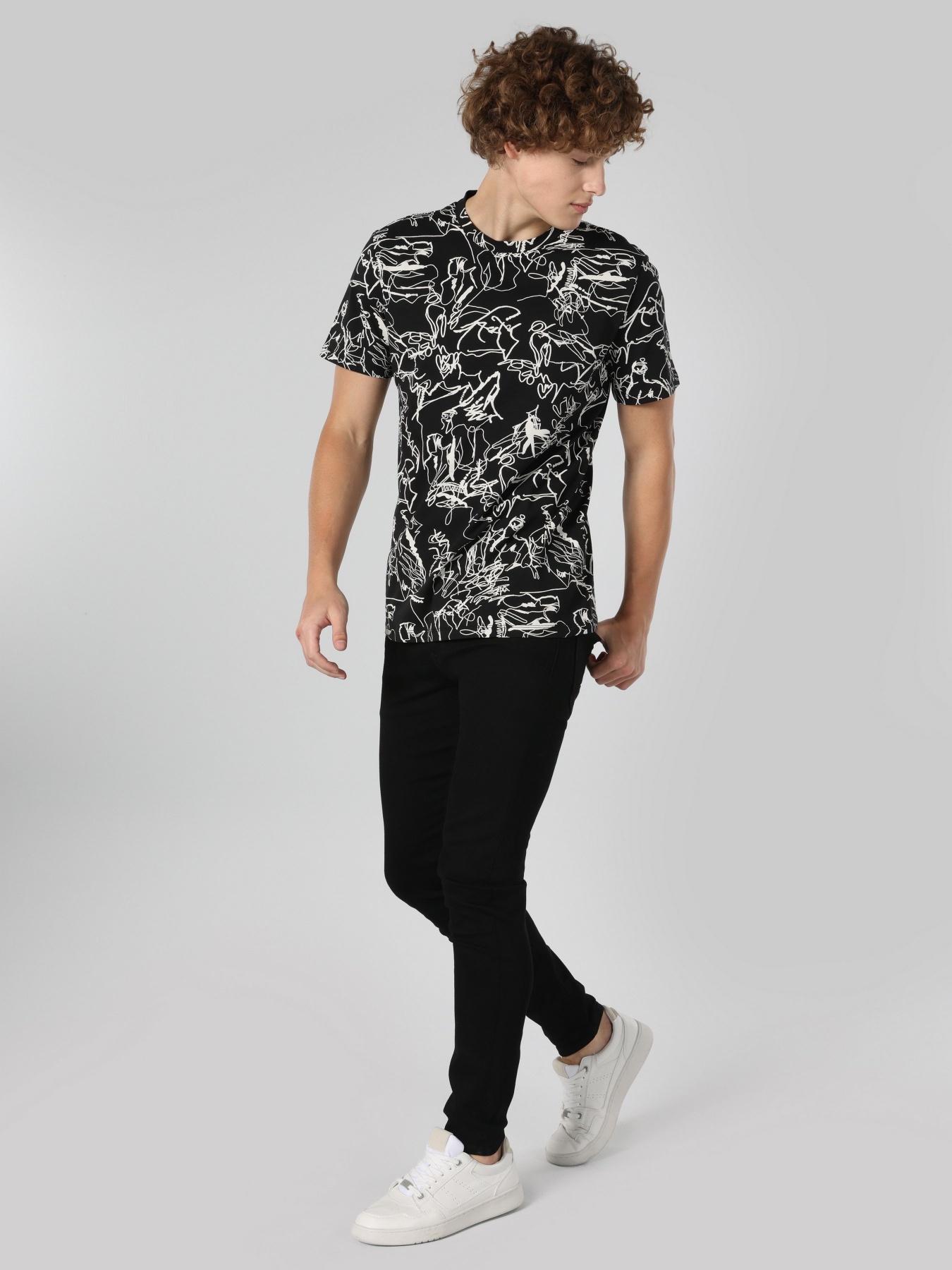 Футболки и поло Colin’s модель CL1063161BLK Футболки и поло Colin’s модель CL1063161BLK Фото