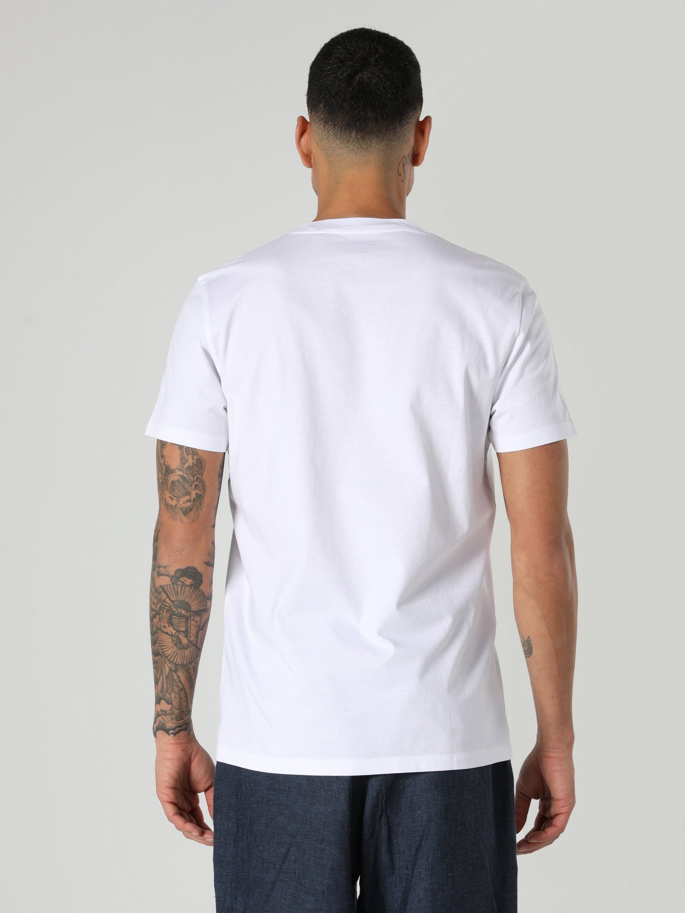 Футболки и поло Colin’s модель CL1063695WHT Футболки и поло Colin’s модель CL1063695WHT Фото